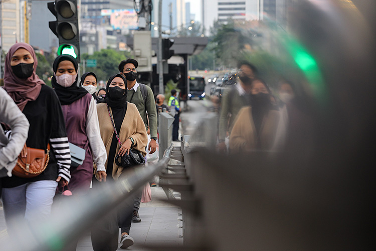 Kebijakan Jam Kerja Karyawan